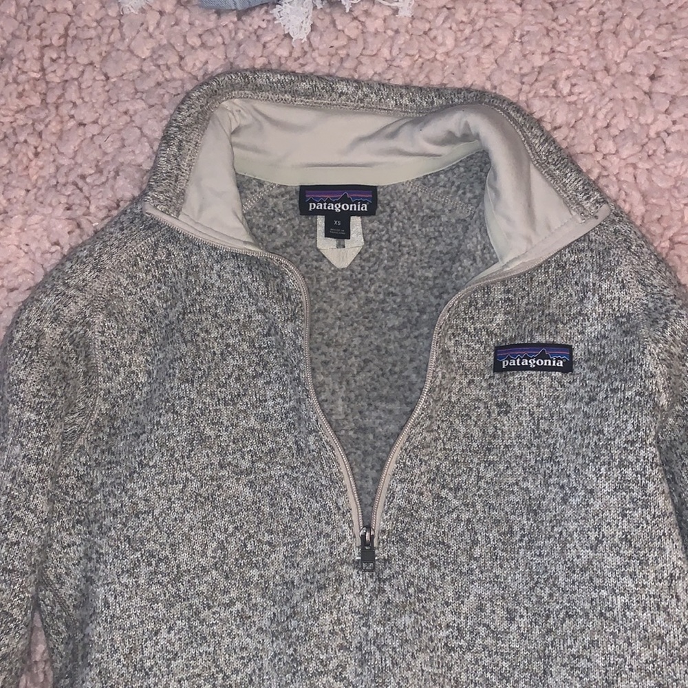 PATAGONIA women’s half zip up